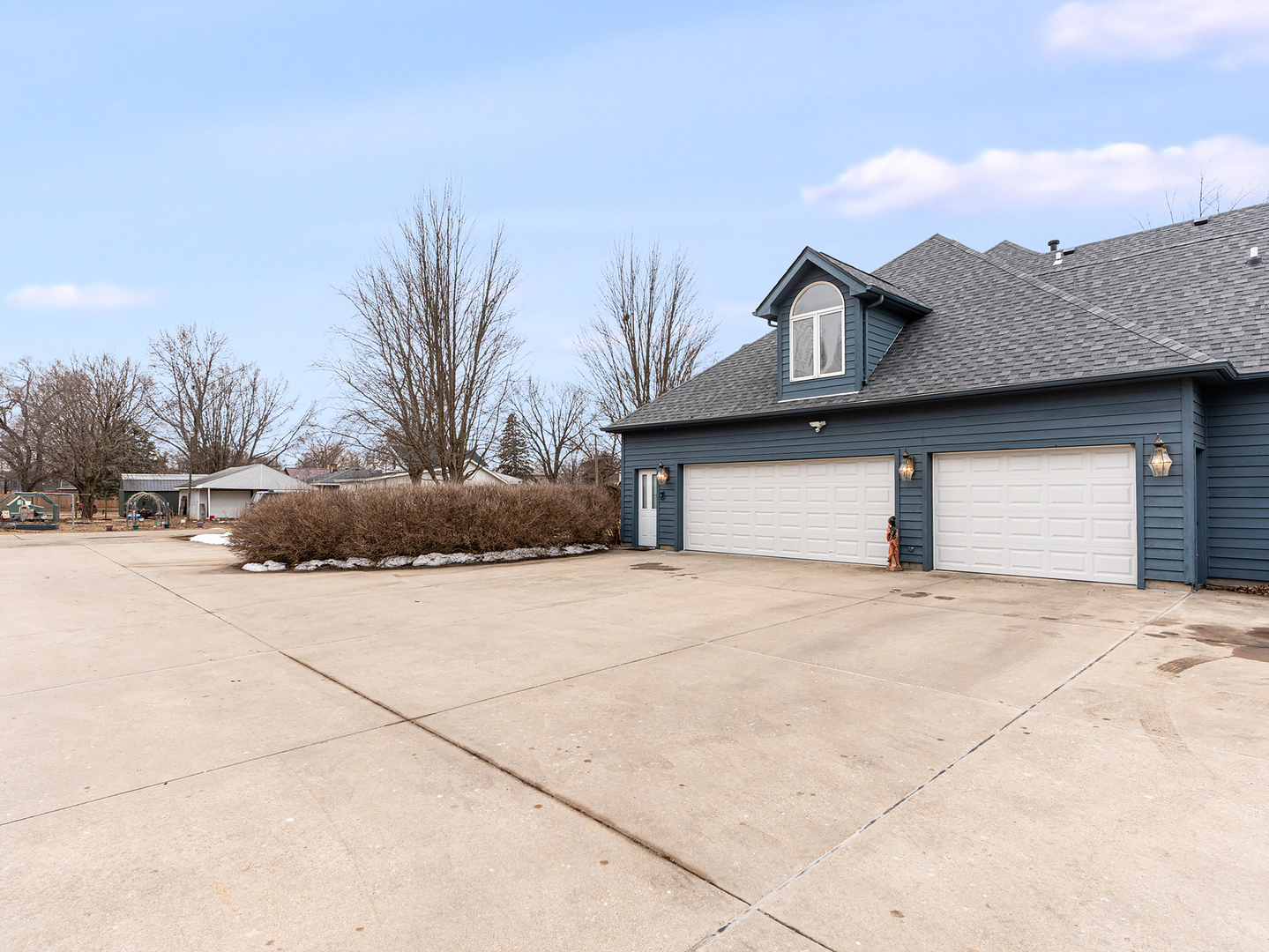 107 W North Street, Gardner, IL 60424