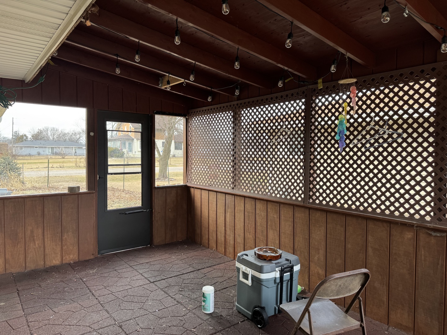 1988 S Bend Road, Rockford, IL 61109