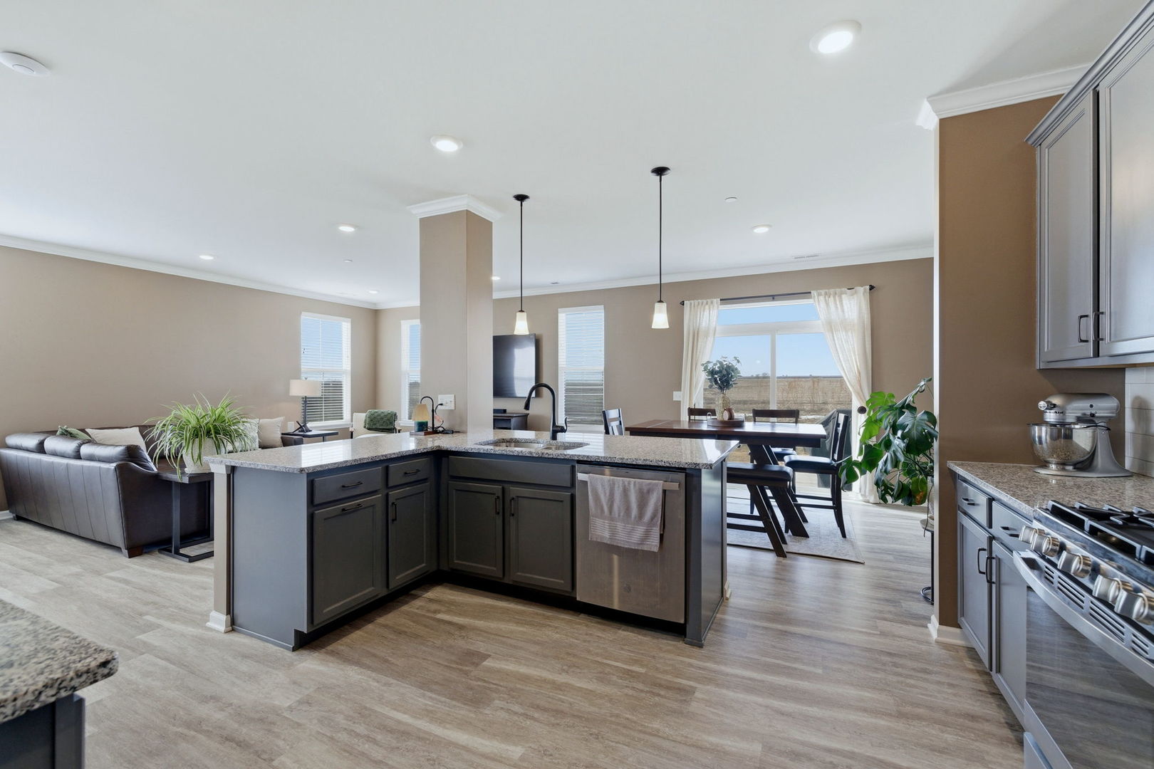 16436 S Wheatgrass Street, Lockport, IL 60441