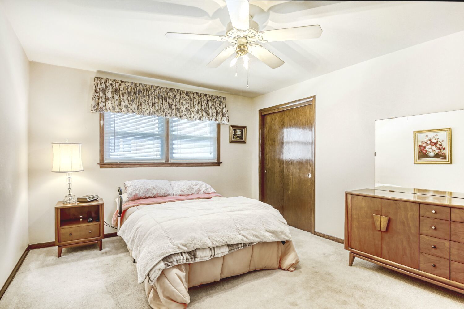 9004 Meade Avenue, Oak Lawn, IL 60453