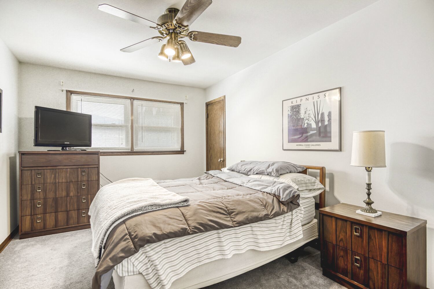 9004 Meade Avenue, Oak Lawn, IL 60453