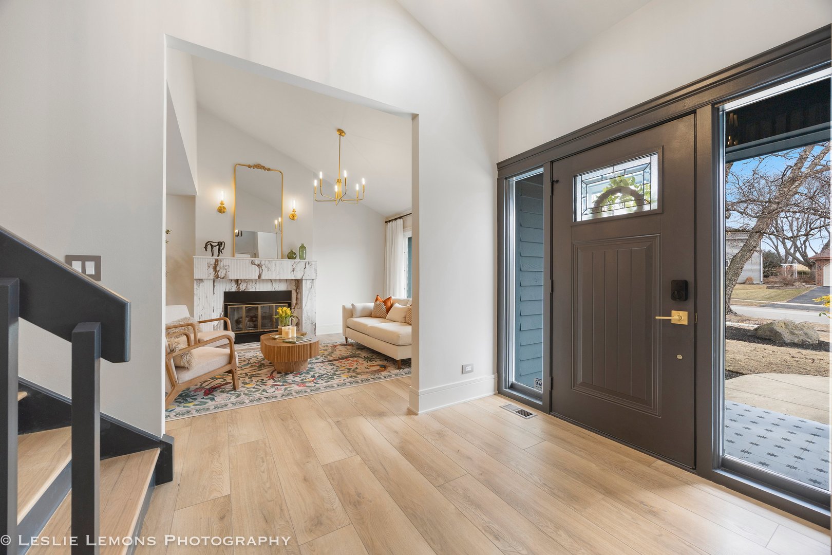 541 Braemar Avenue, Naperville, IL 60563