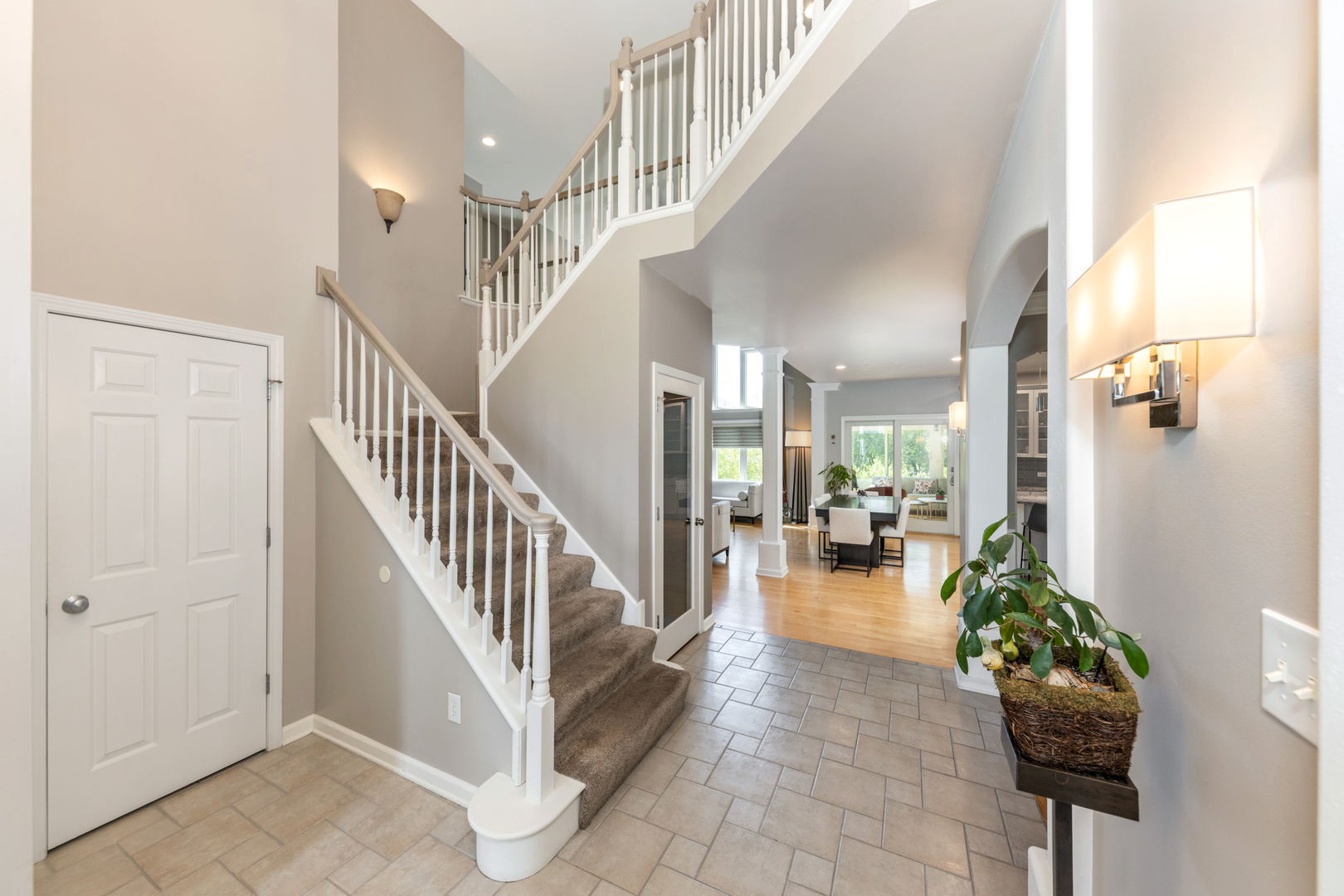 2308 Hillsboro Lane, Naperville, IL 60564