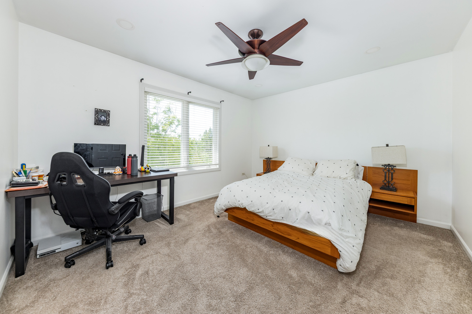2308 Hillsboro Lane, Naperville, IL 60564
