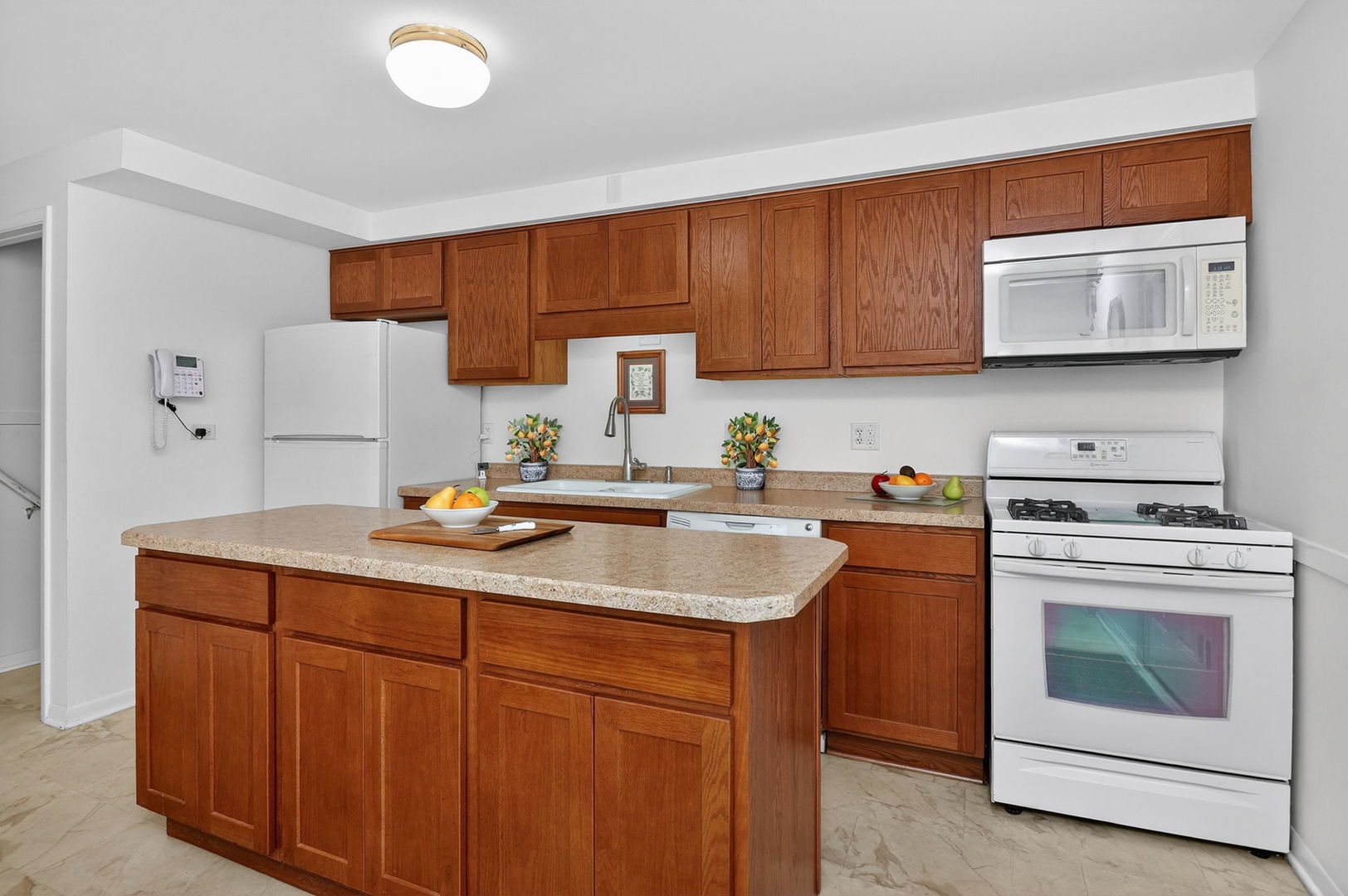 6865 176th Street, Tinley Park, IL 60477