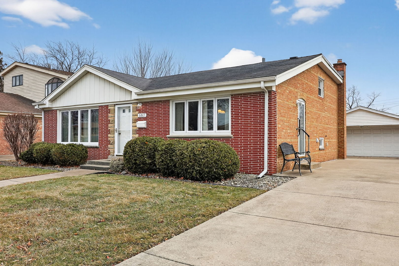 6865 176th Street, Tinley Park, IL 60477