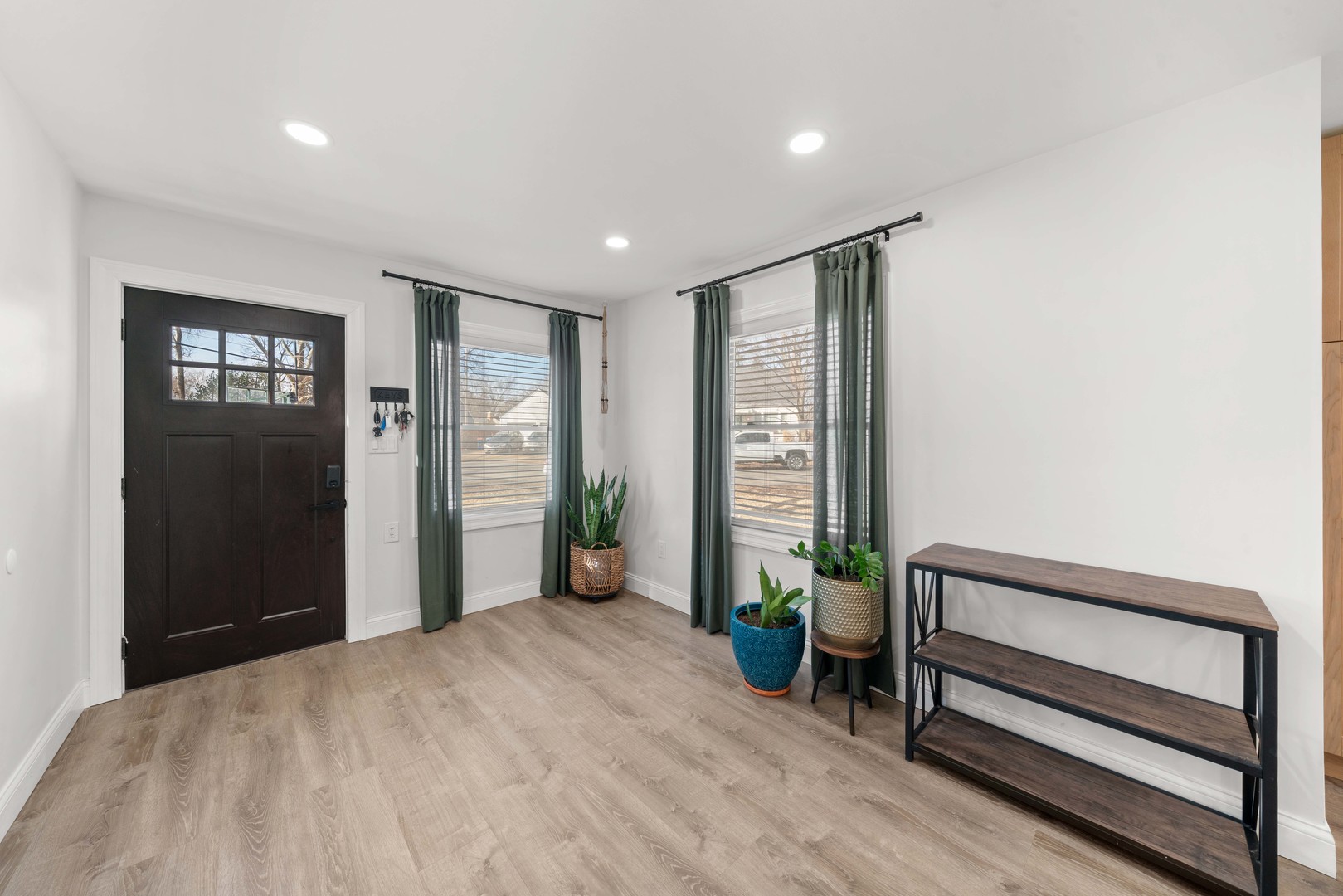 338 Lakelawn Boulevard, Aurora, IL 60506