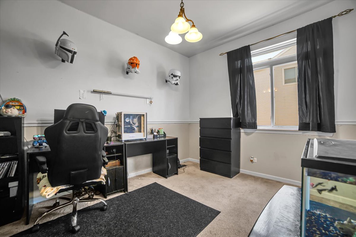 711 Blossom Court, Oswego, IL 60543