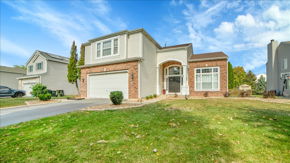 711 Blossom Court, Oswego, IL 60543