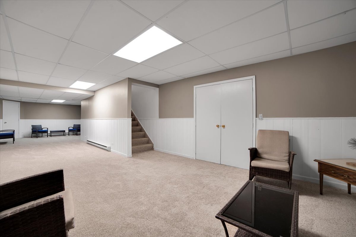 711 Blossom Court, Oswego, IL 60543