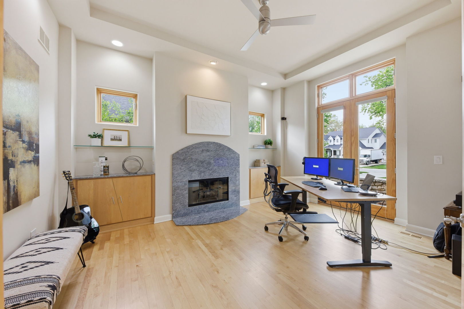 1076 Prairie Avenue, Naperville, IL 60540
