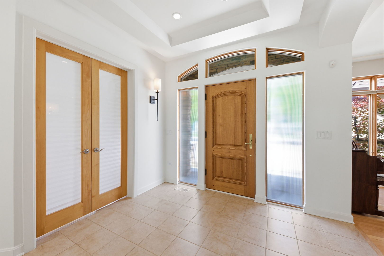 1076 Prairie Avenue, Naperville, IL 60540