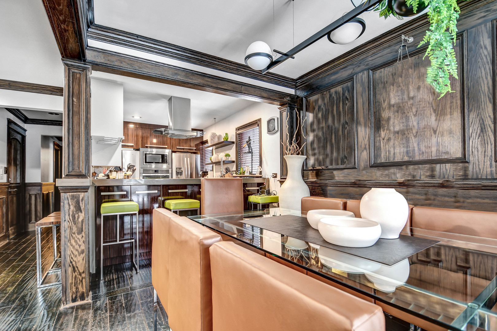 491 OLD SURREY Lane #A, Hinsdale, IL 60521