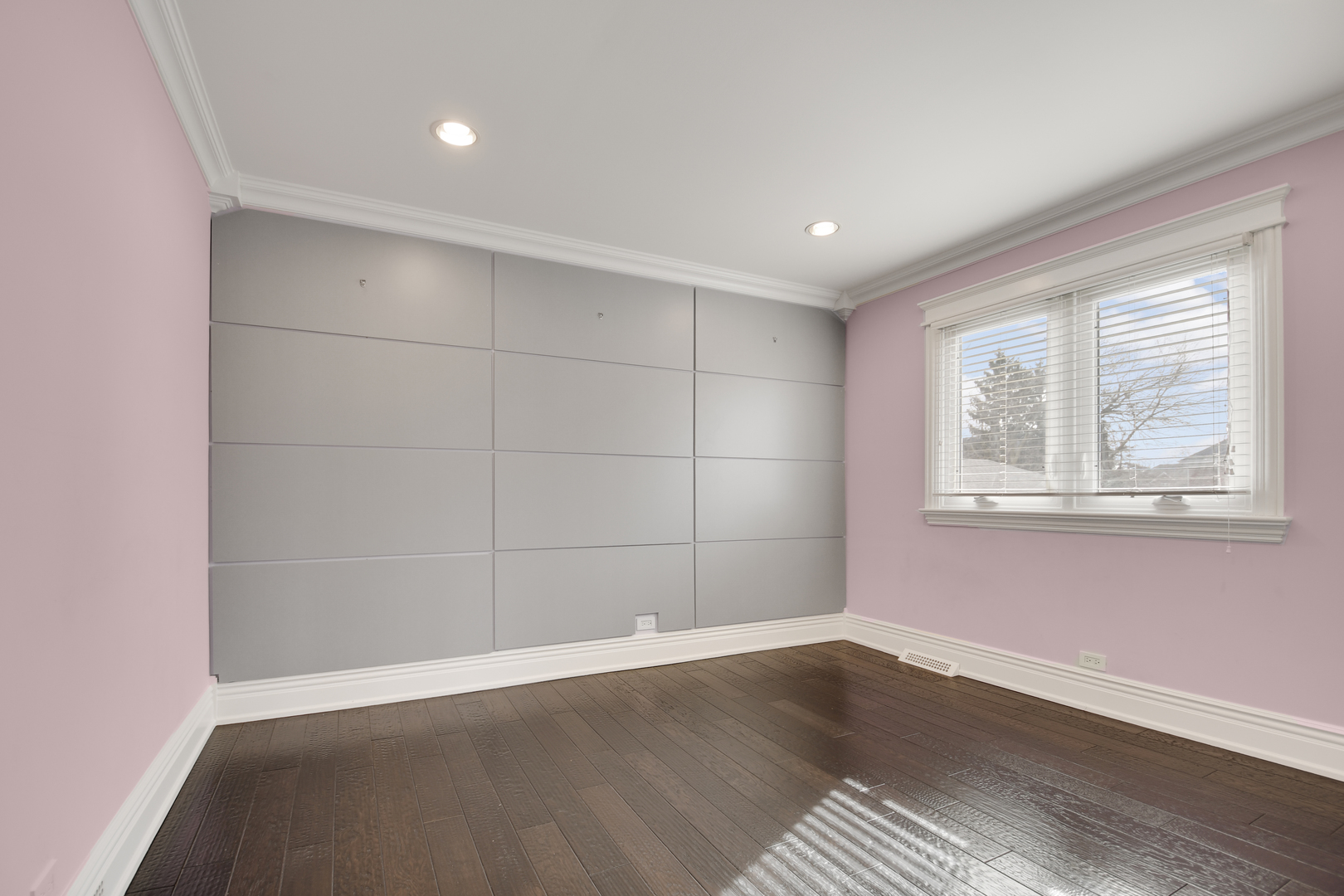 491 OLD SURREY Lane #B, Hinsdale, IL 60521