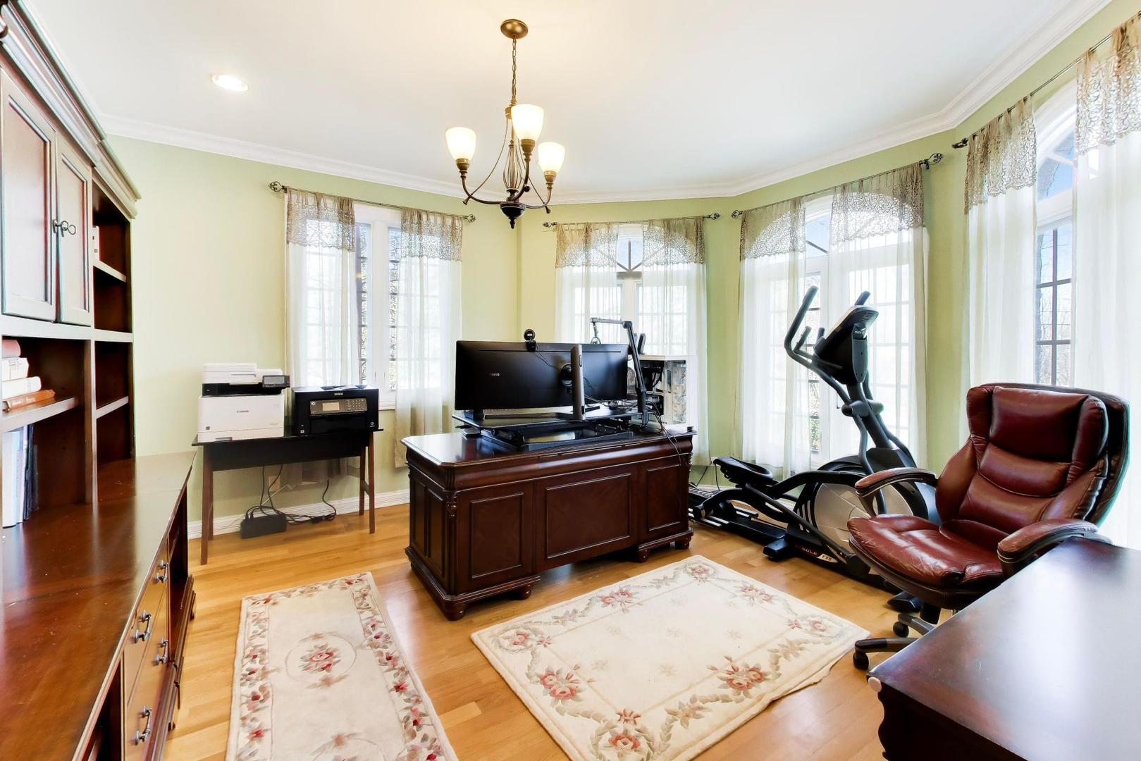 6642 N Kilbourn Avenue, Lincolnwood, IL 60712