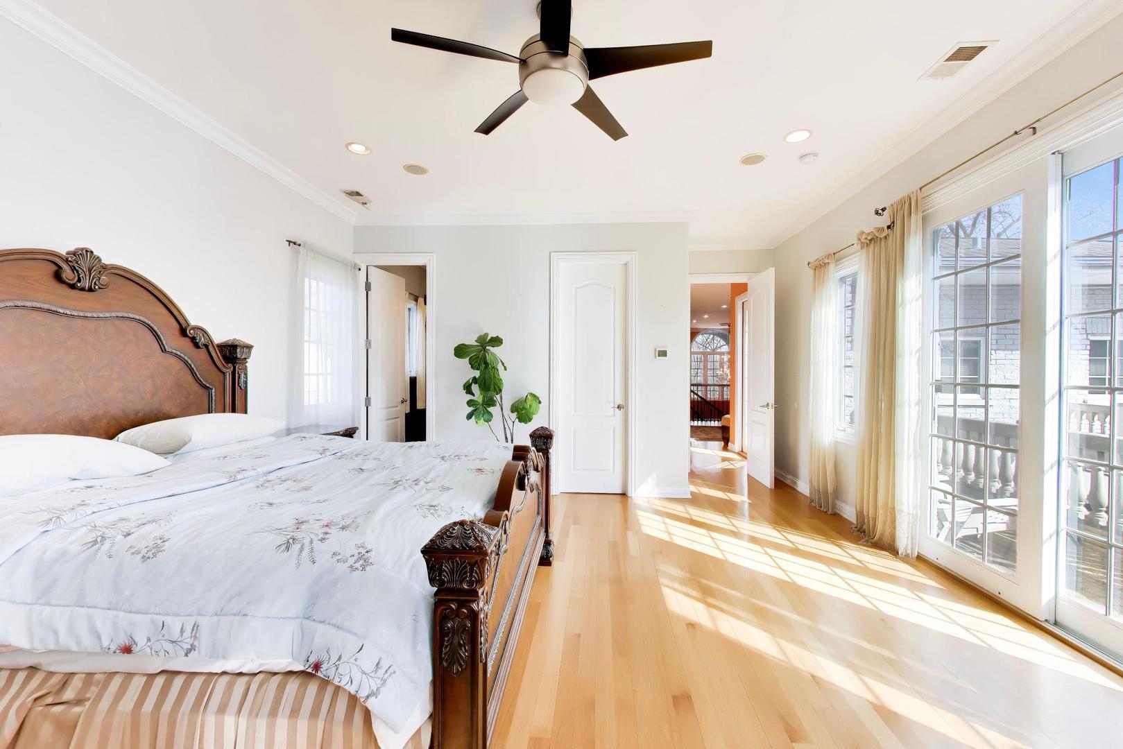 6642 N Kilbourn Avenue, Lincolnwood, IL 60712