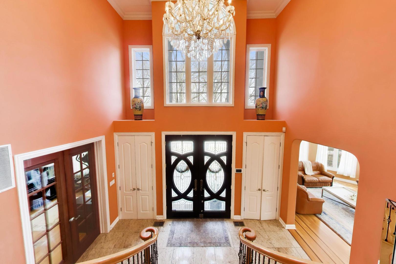 6642 N Kilbourn Avenue, Lincolnwood, IL 60712