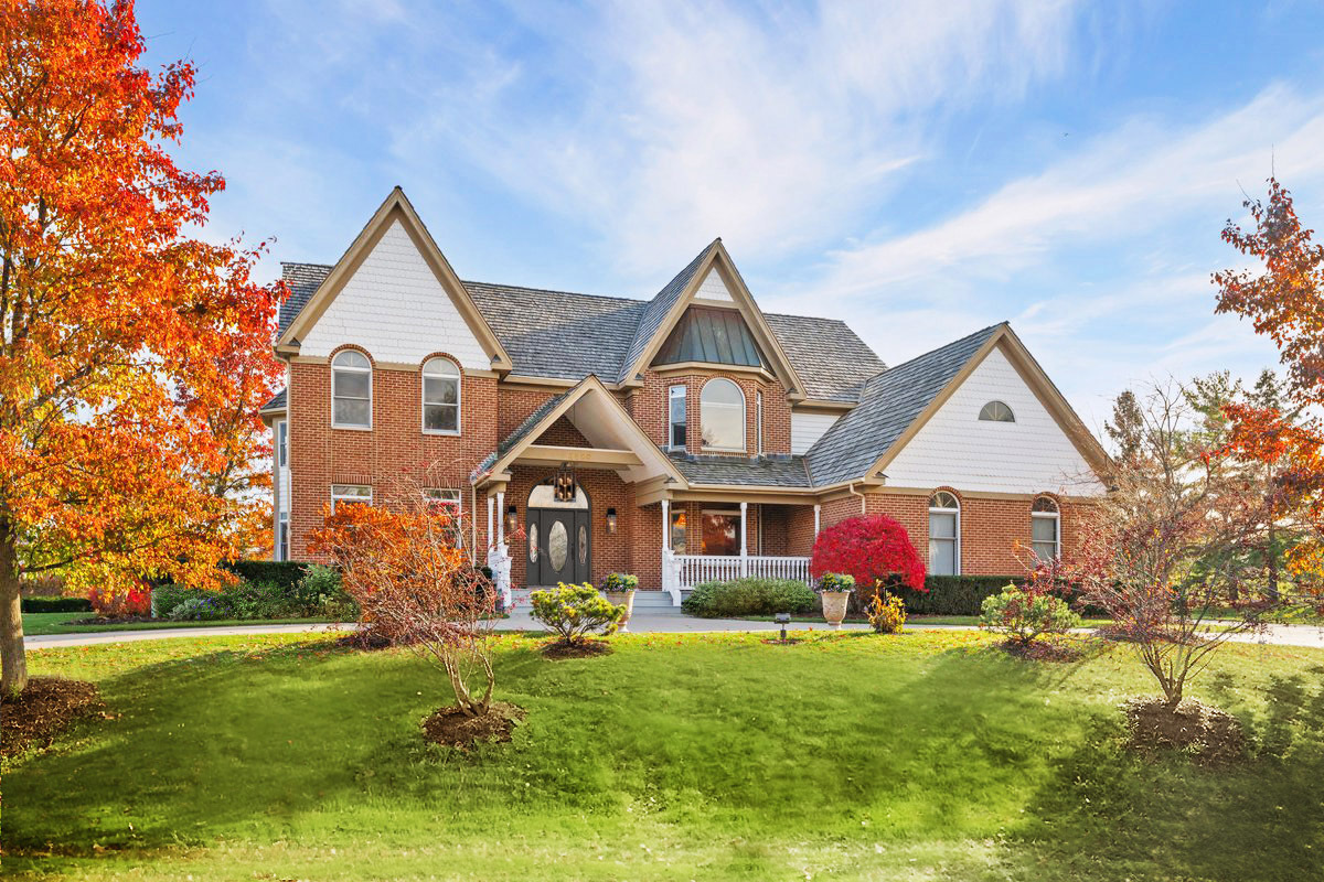 4588 Pamela Court, Long Grove, IL 60047