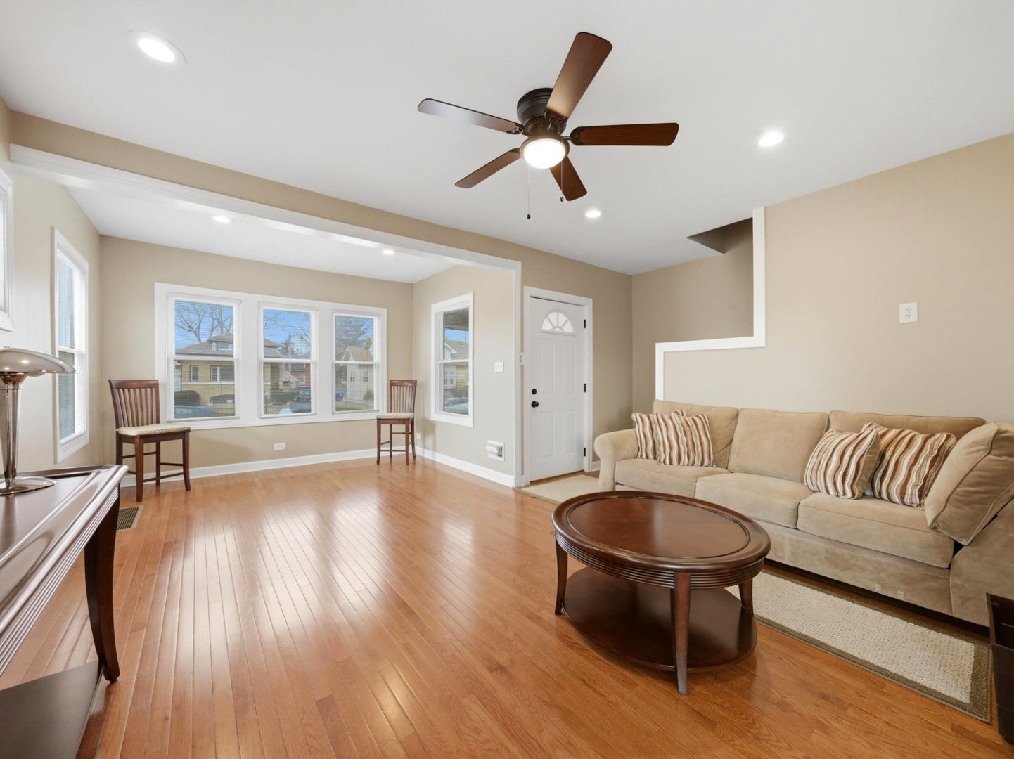 1627 S 14th Avenue, Maywood, IL 60153