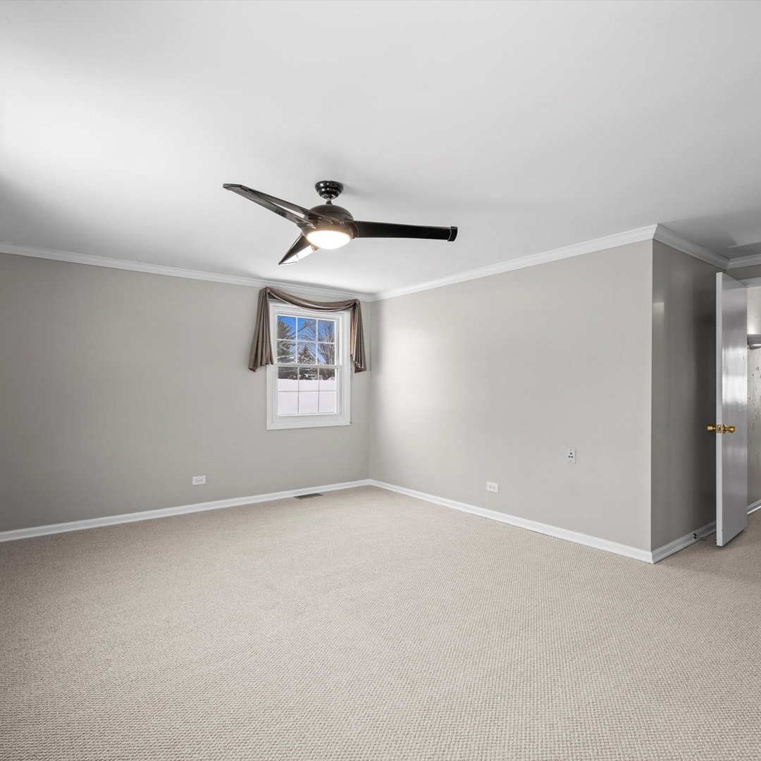 440 Burnt Ember Lane, Buffalo Grove, IL 60089