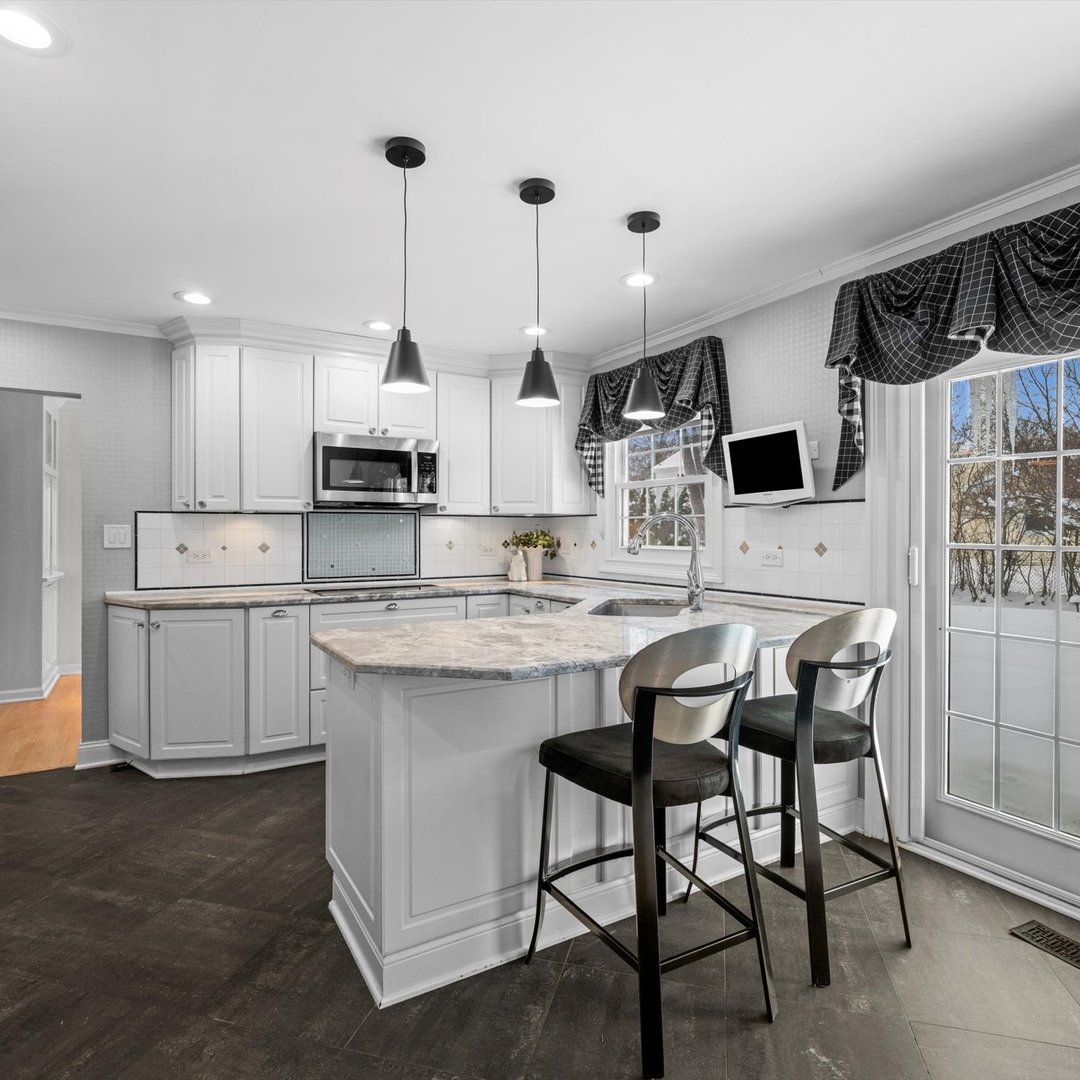 440 Burnt Ember Lane, Buffalo Grove, IL 60089