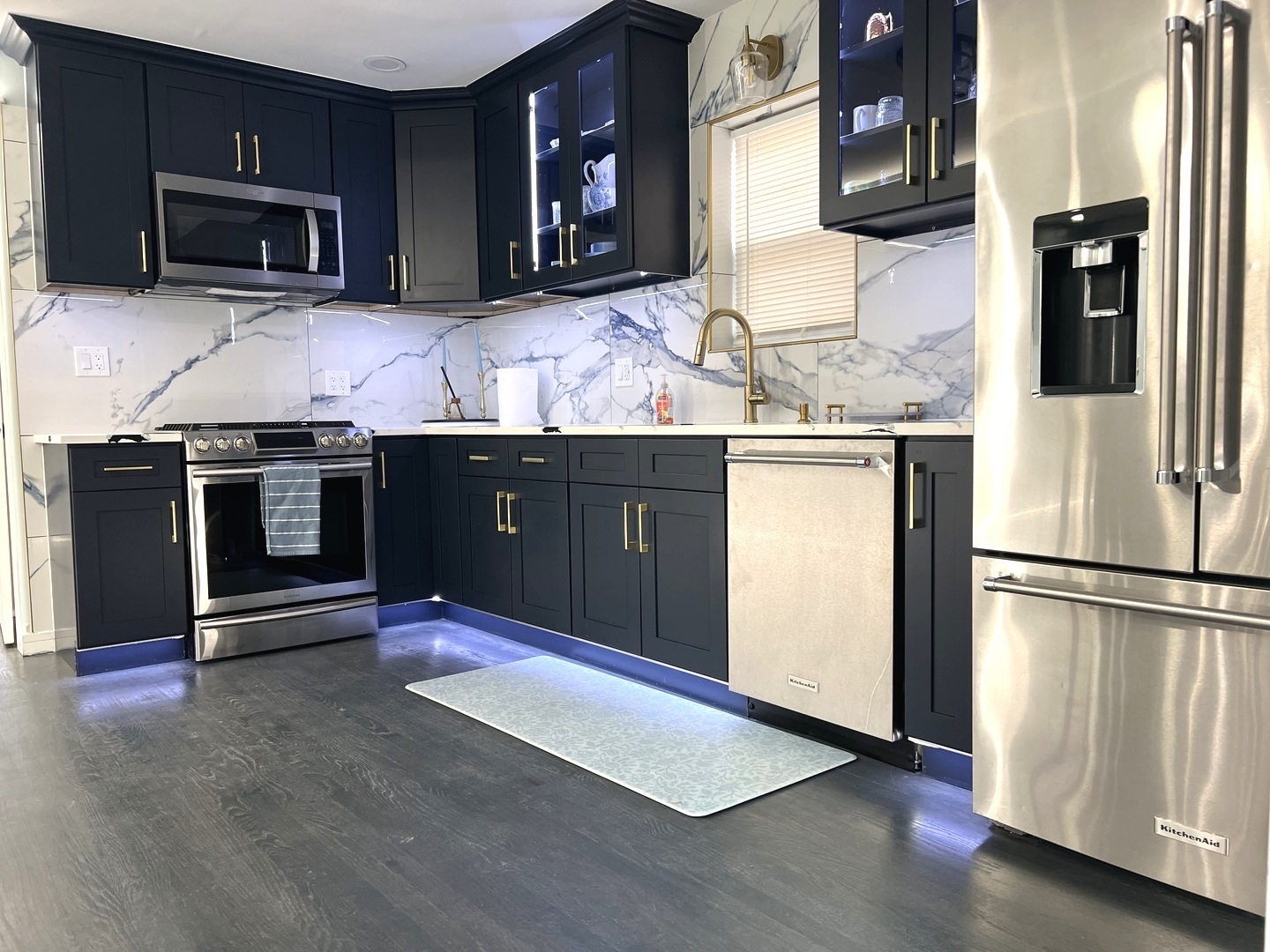 7125 S Hamlin Avenue, Chicago, IL 60629