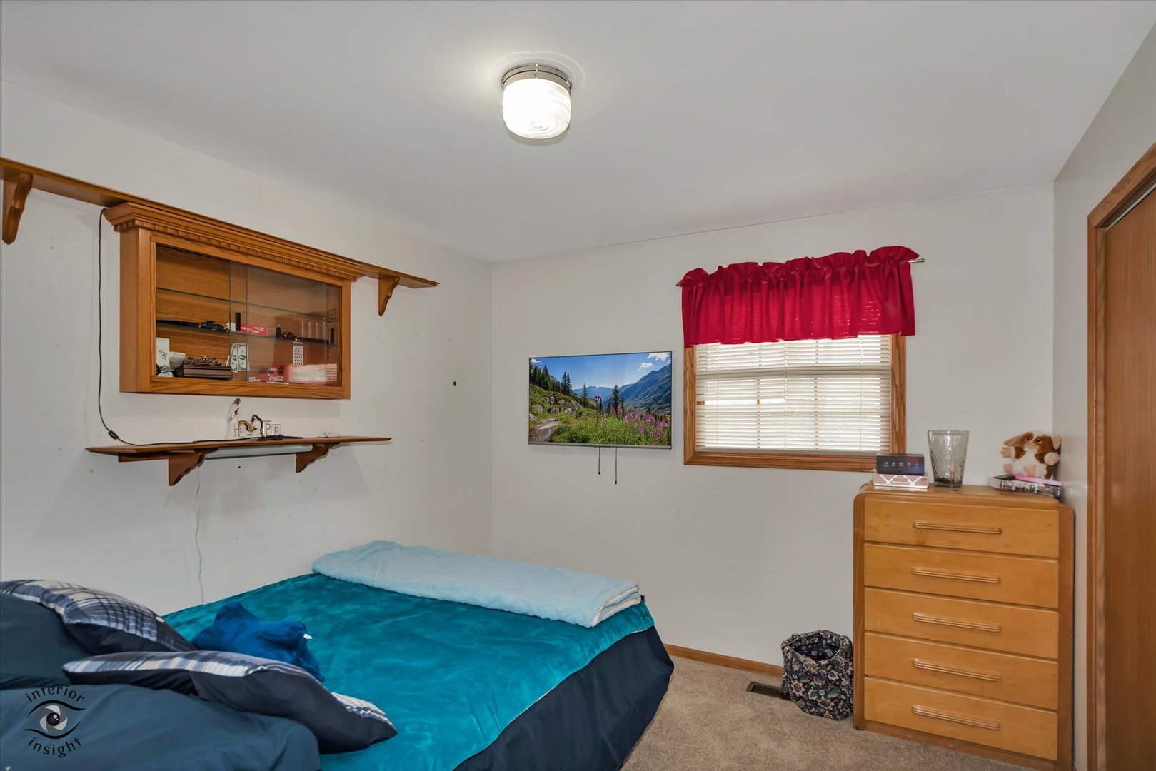 24412 S Kings Road, Crete, IL 60417