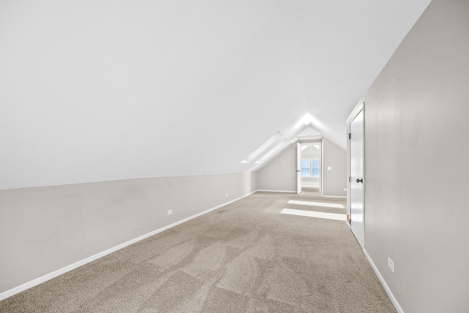 6152 S Austin Avenue, Chicago, IL 60638