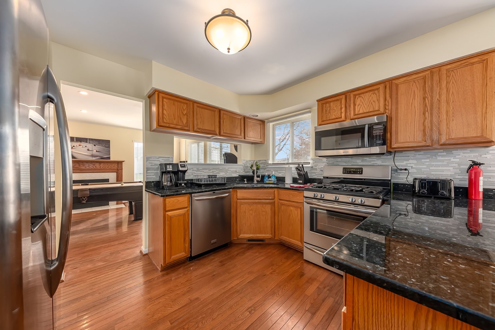 2735 Skylane Drive, Naperville, IL 60564