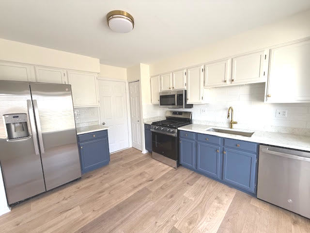 171 N Clare Court, Wood Dale, IL 60191