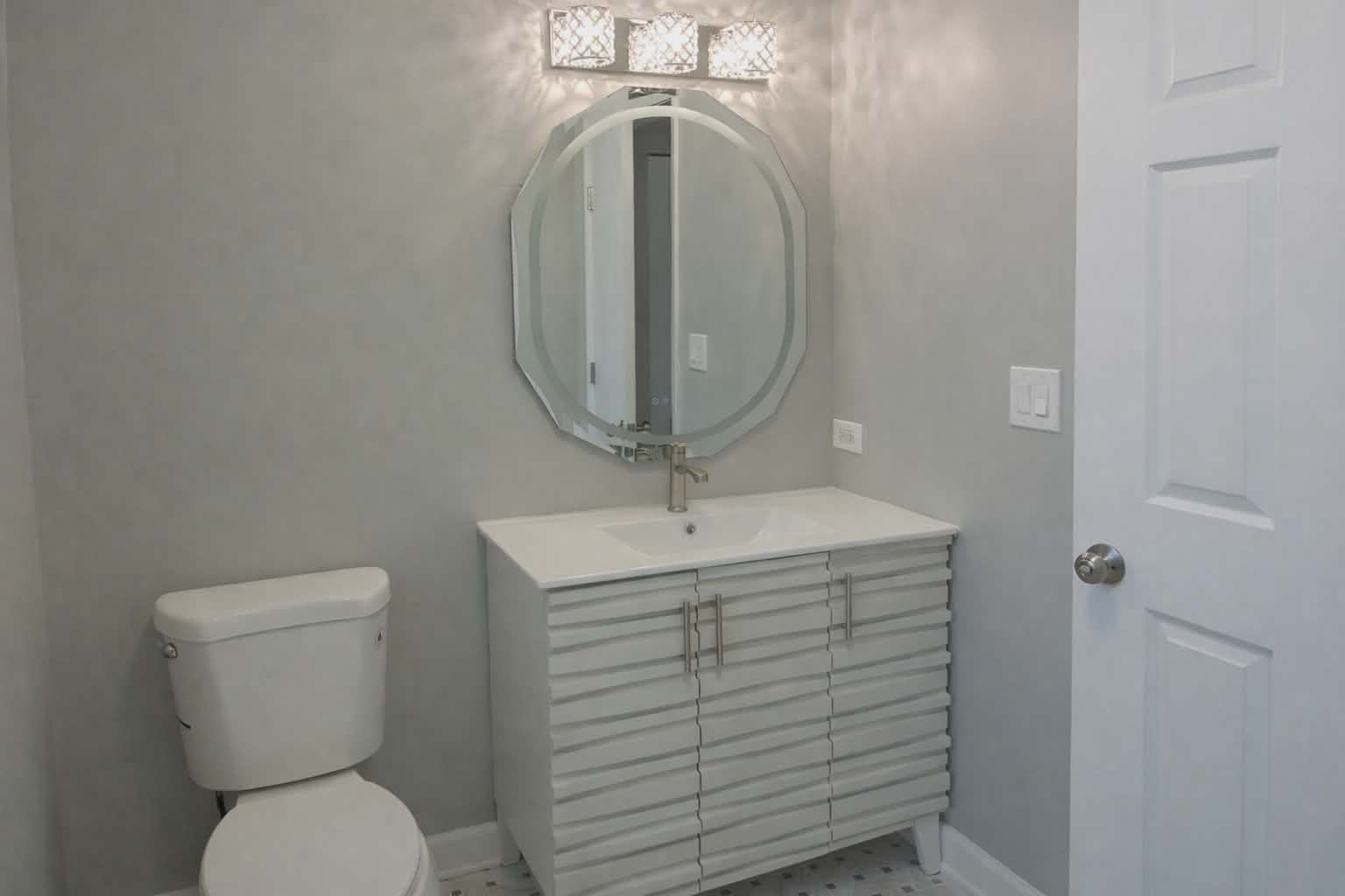 1506 E 72nd Place, Chicago, IL 60619