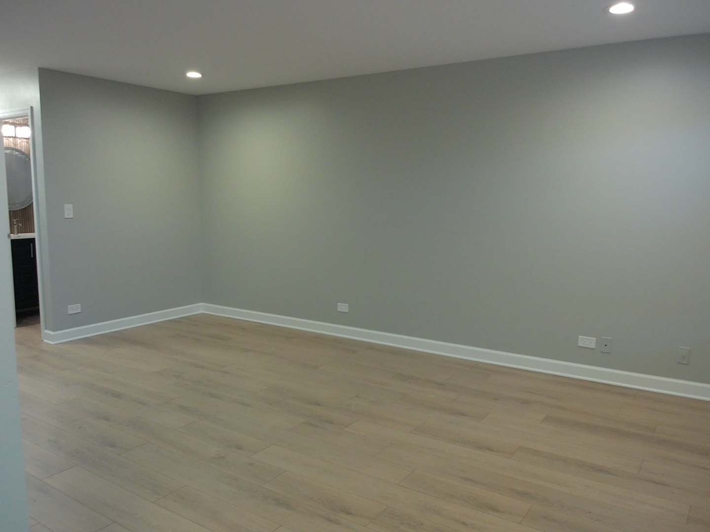 1506 E 72nd Place, Chicago, IL 60619