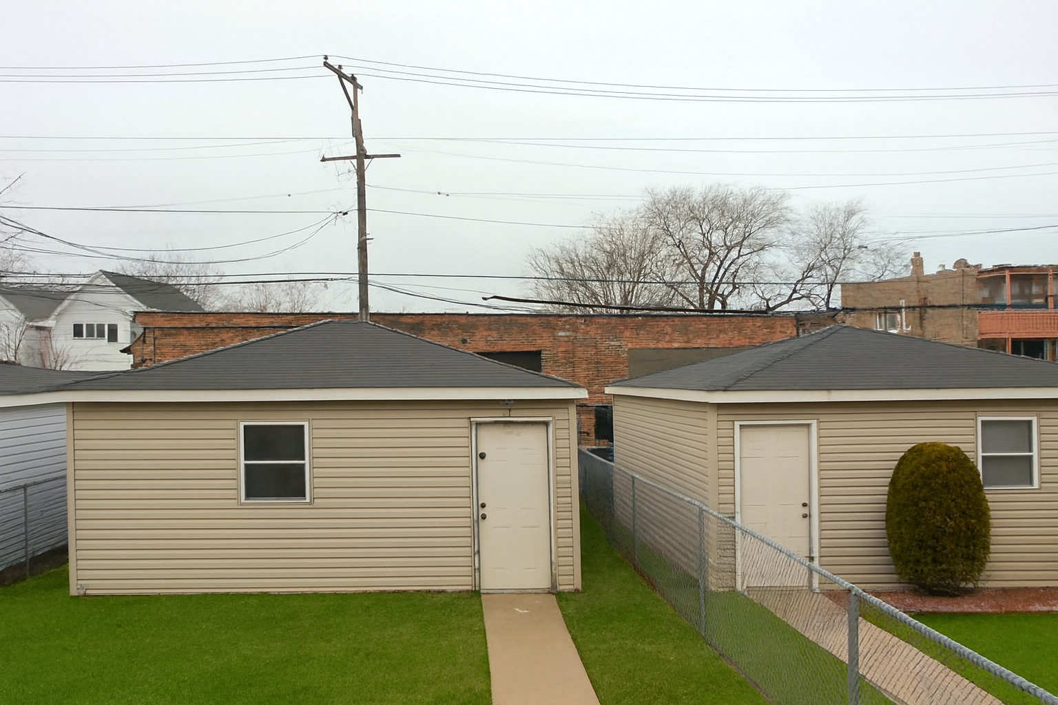 1506 E 72nd Place, Chicago, IL 60619