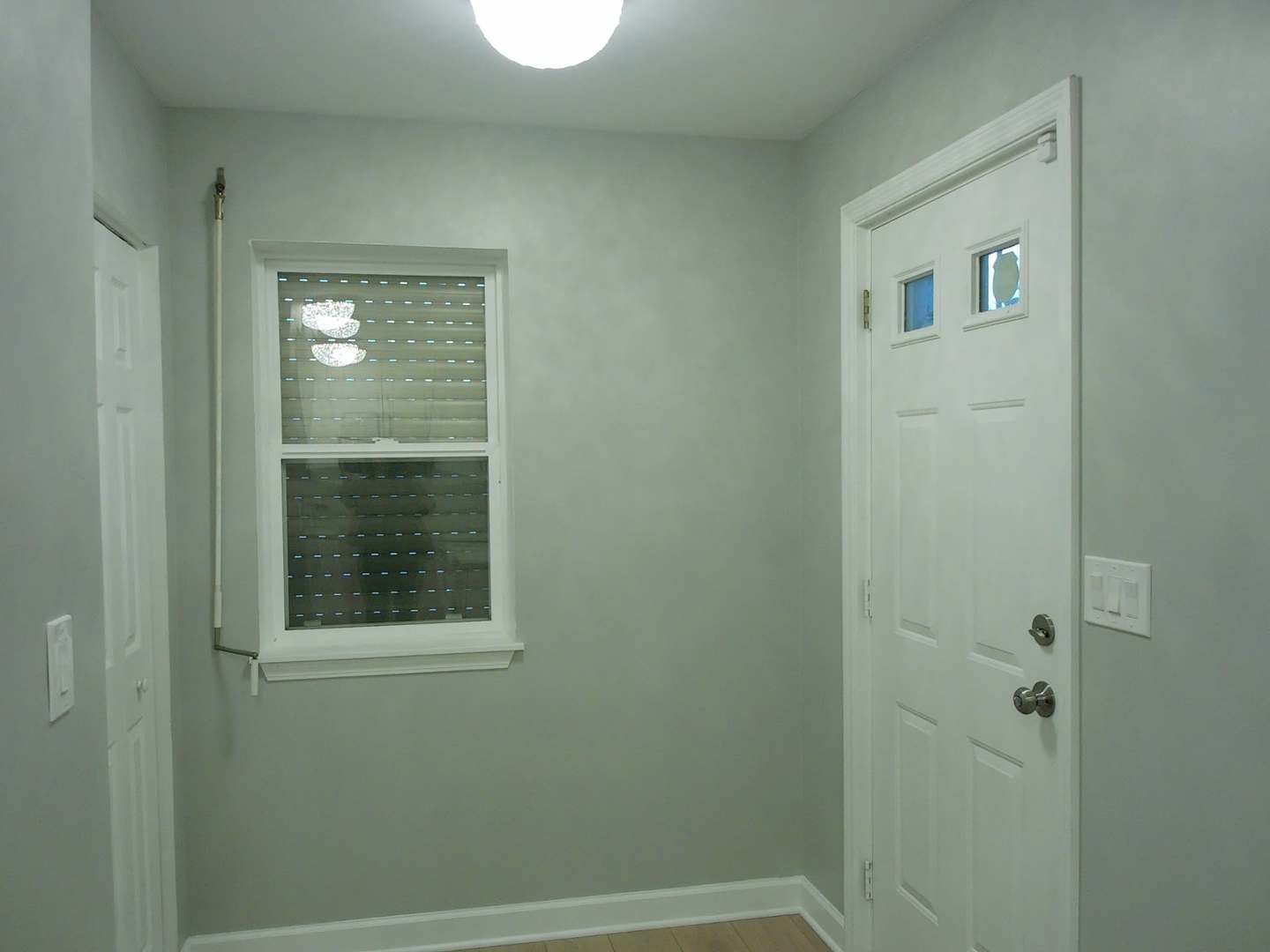 1506 E 72nd Place, Chicago, IL 60619