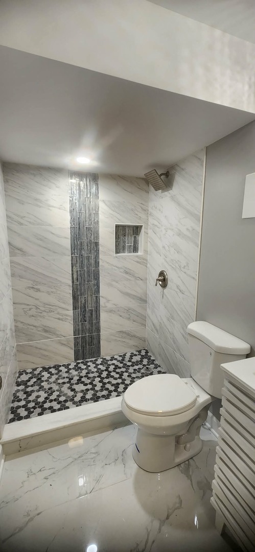 1506 E 72nd Place, Chicago, IL 60619