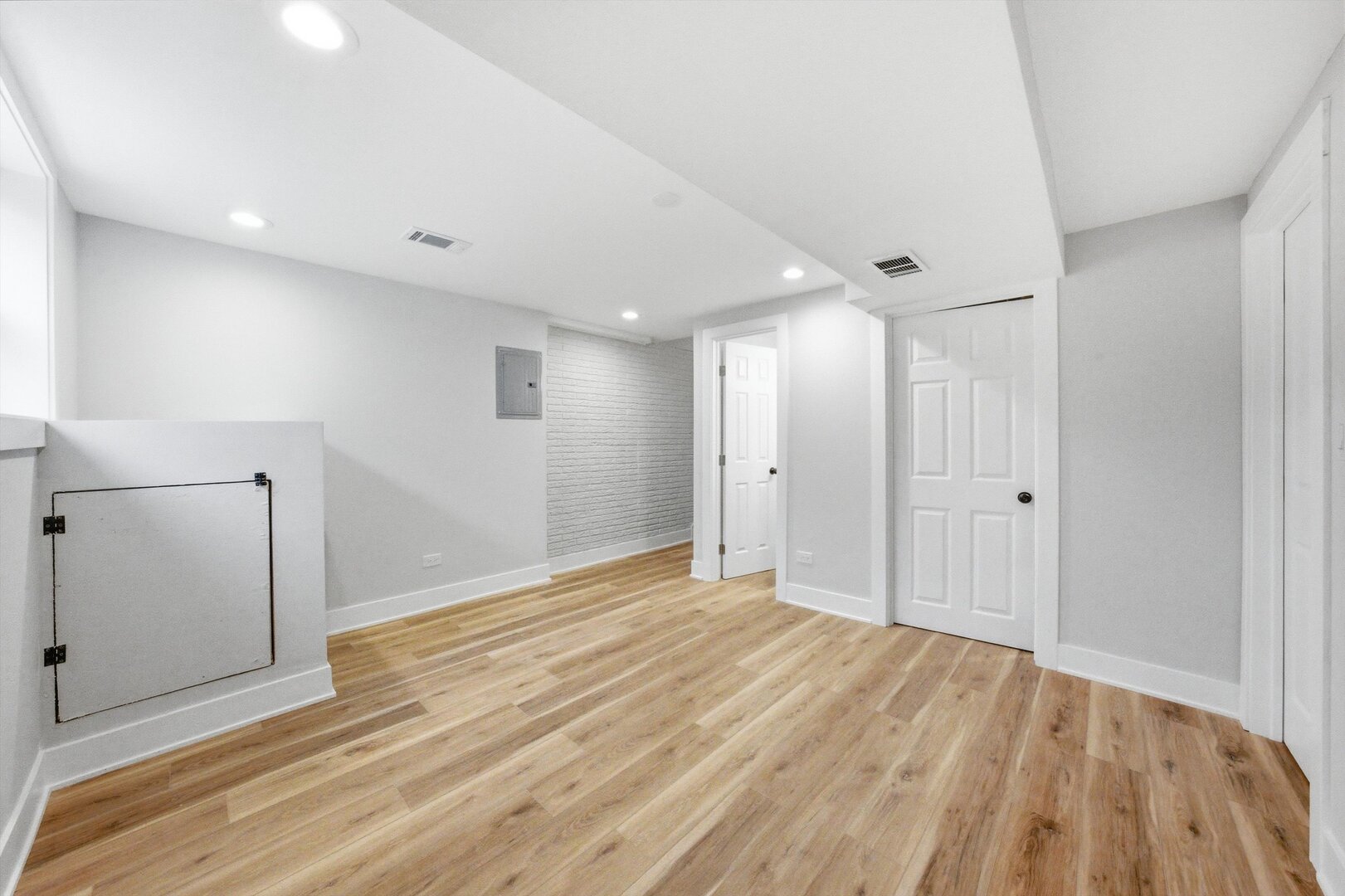 22606 Theodore Lane, Sauk Village, IL 60411