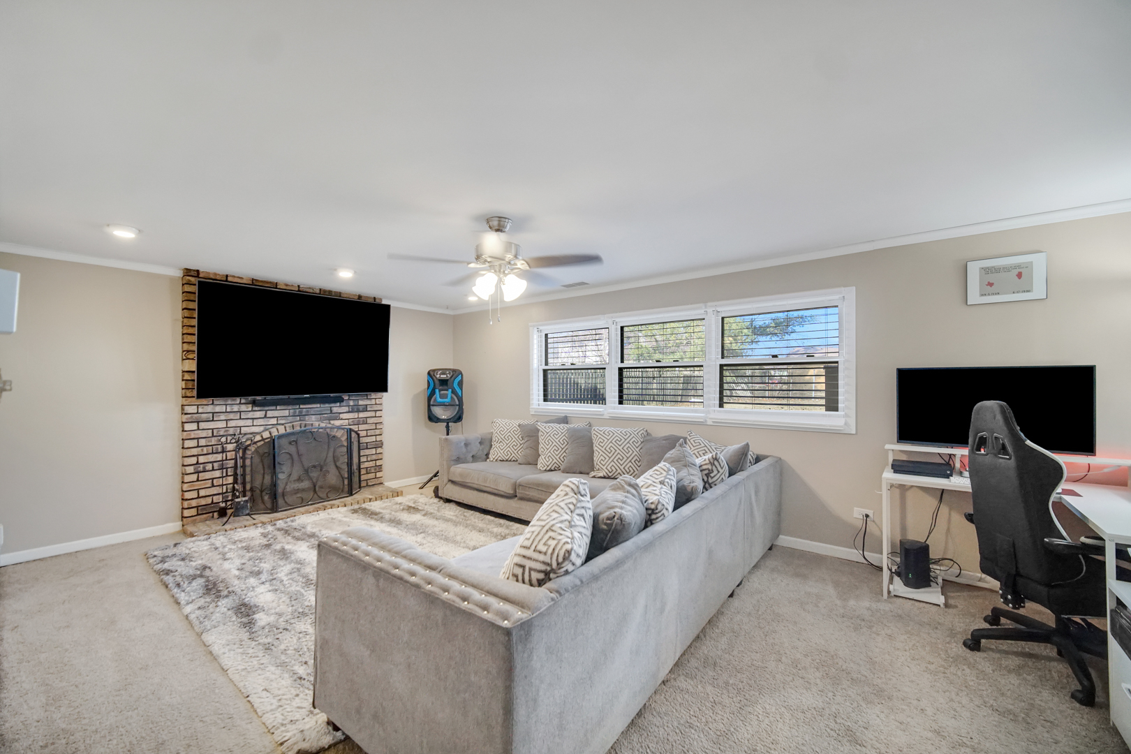 1124 Jamie Lane, Homewood, IL 60430