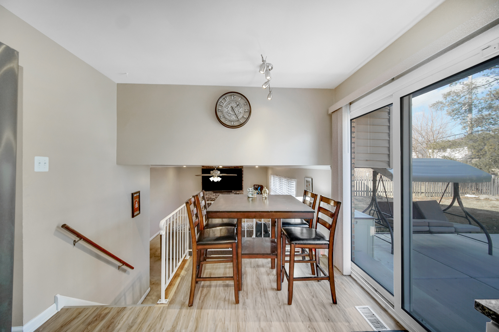 1124 Jamie Lane, Homewood, IL 60430