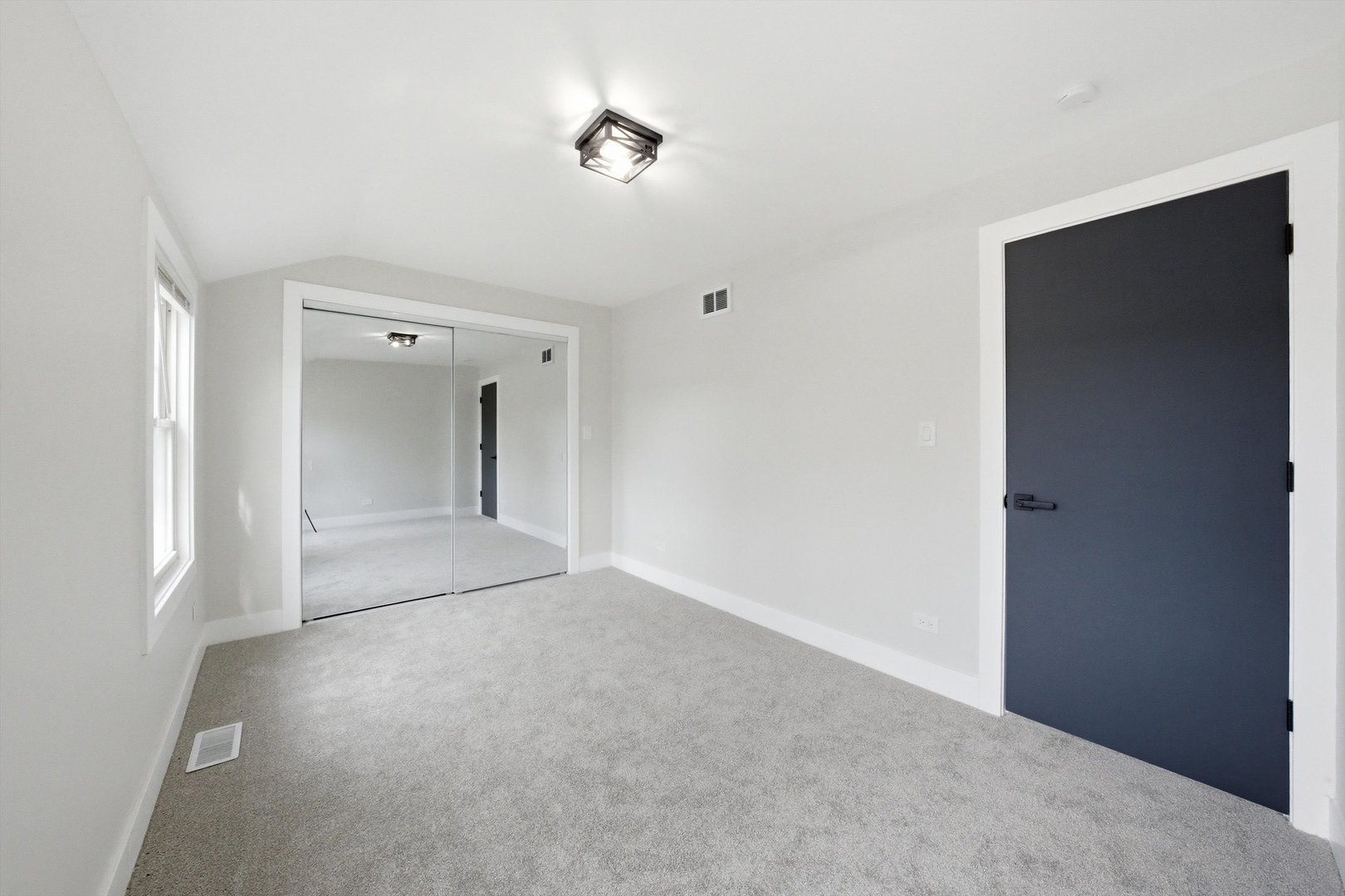 3356 W 84th Street, Chicago, IL 60652