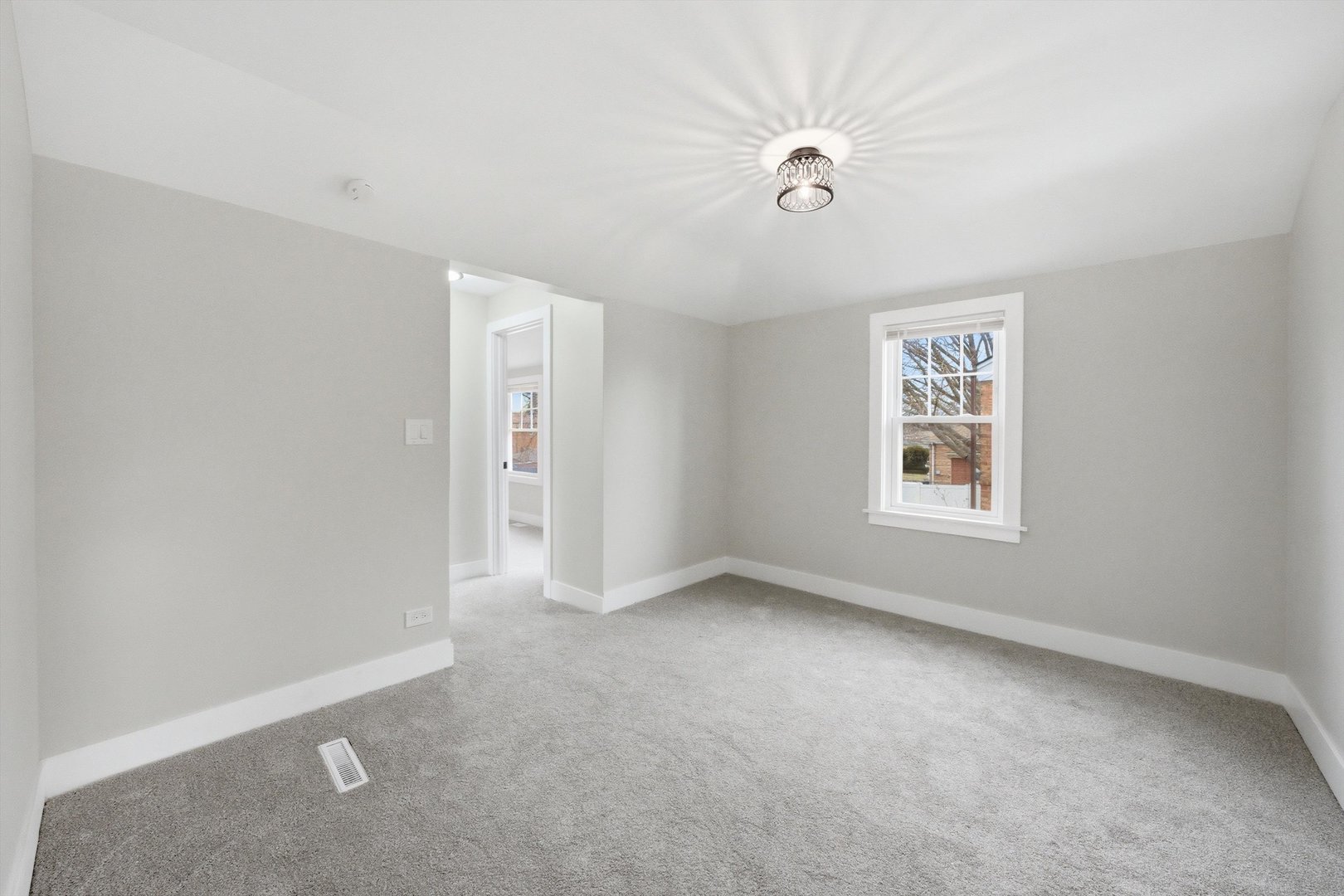 3356 W 84th Street, Chicago, IL 60652