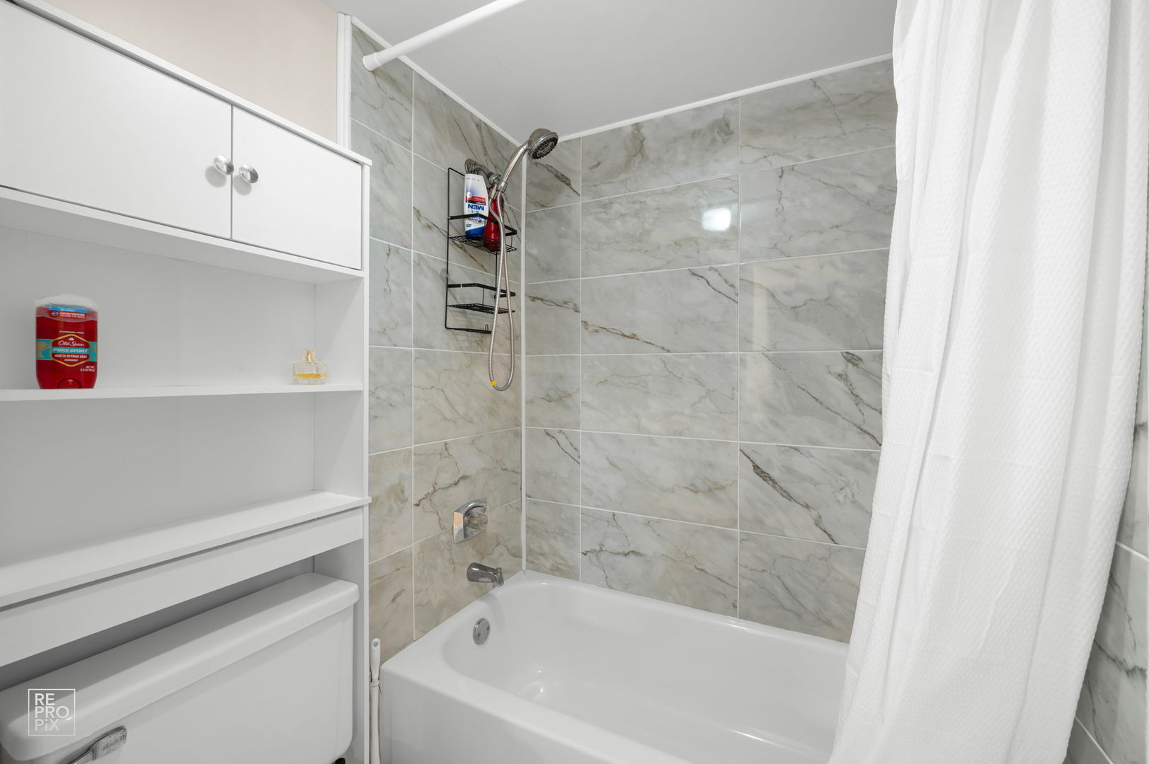 6820 Joliet Road #11, Indian Head Park, IL 60525