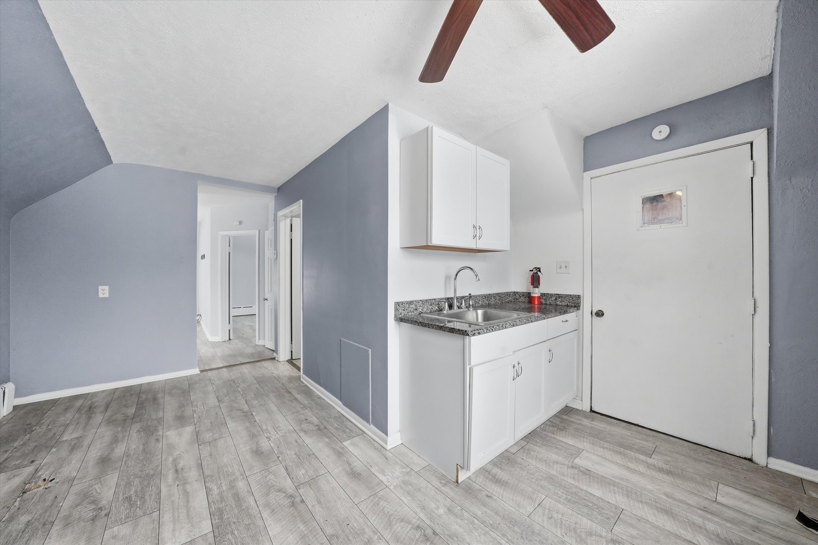 1307 W 173rd Street, Hazel Crest, IL 60429