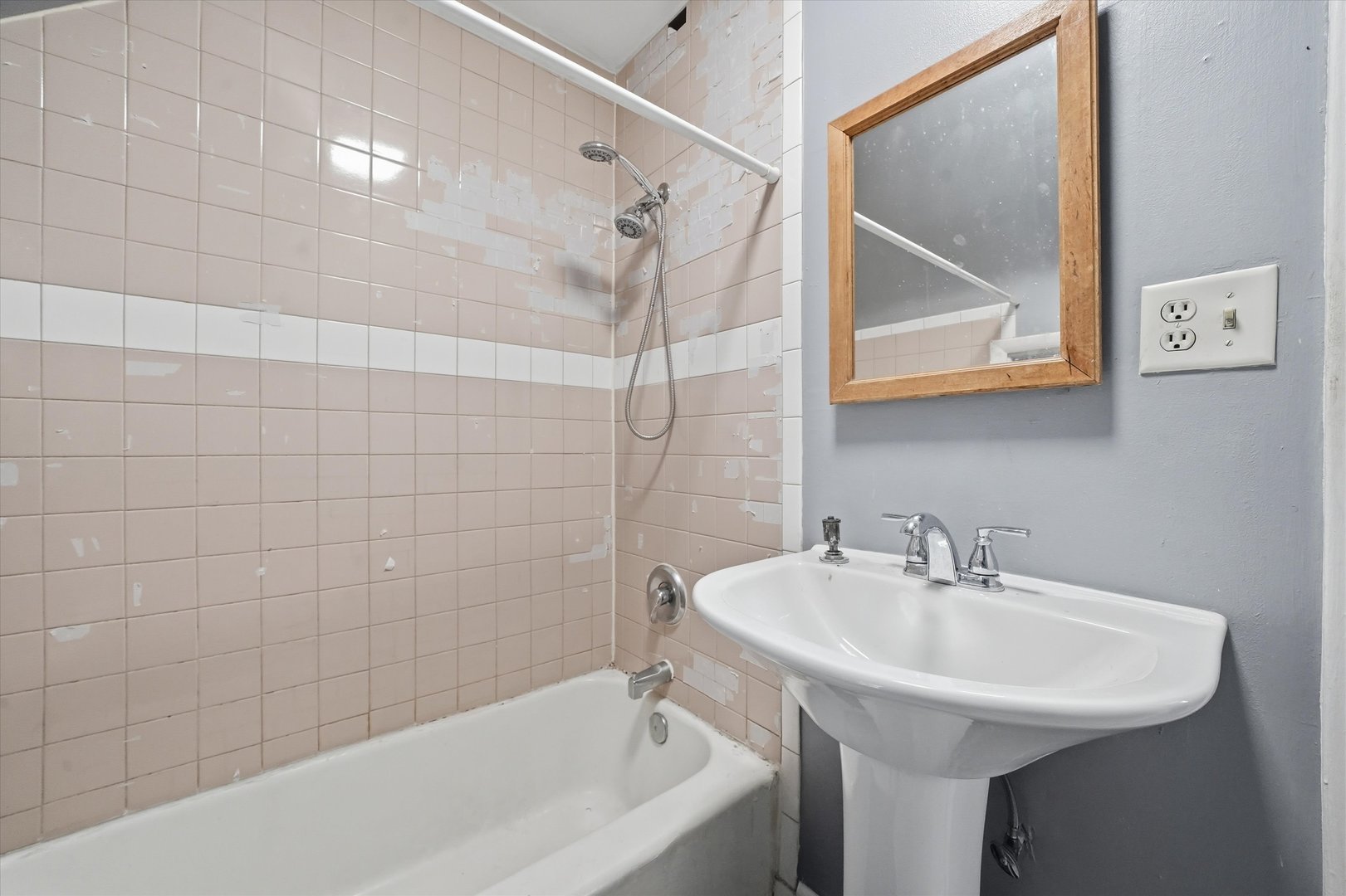 1307 W 173rd Street, Hazel Crest, IL 60429