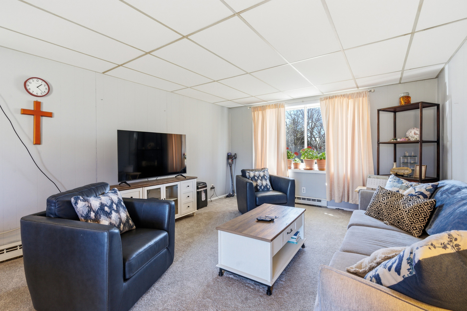 2225 Loganberry Street, Joliet, IL 60433