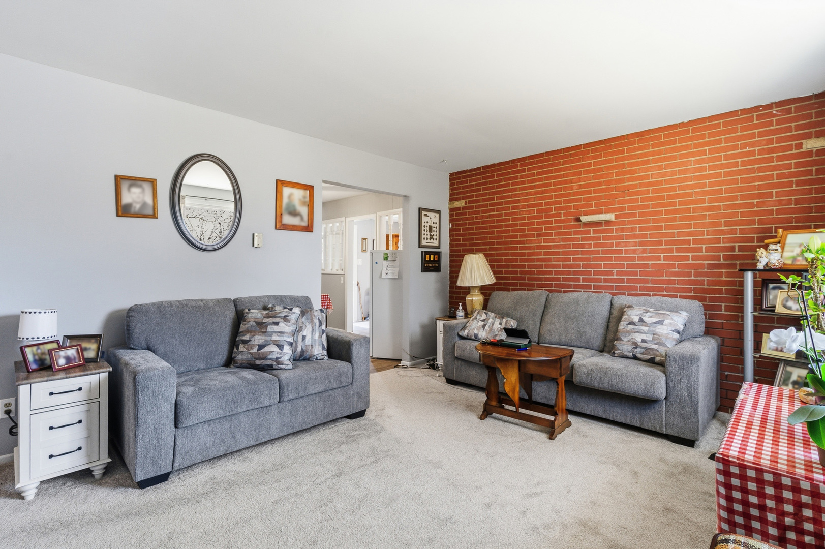 2225 Loganberry Street, Joliet, IL 60433