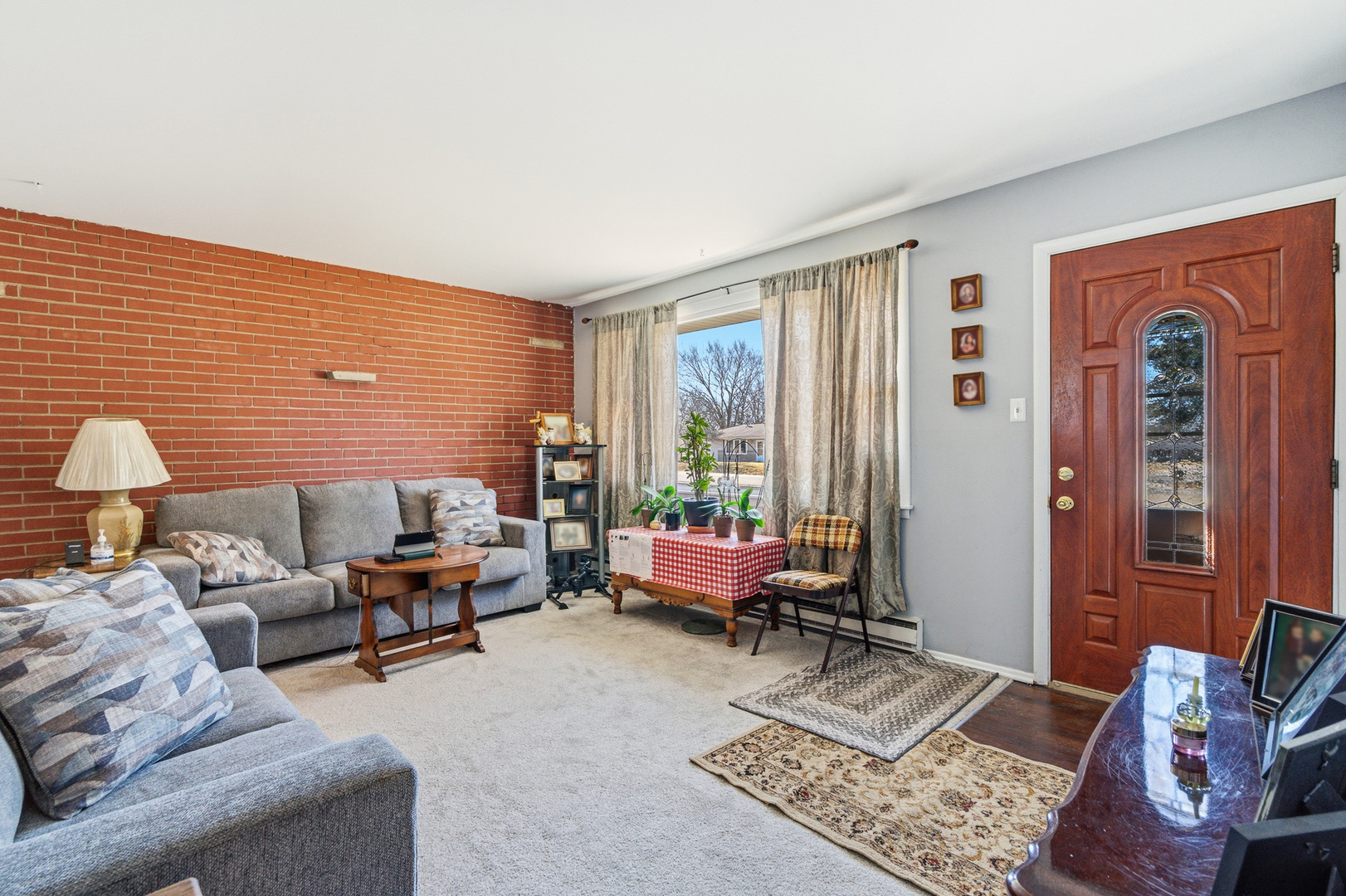 2225 Loganberry Street, Joliet, IL 60433