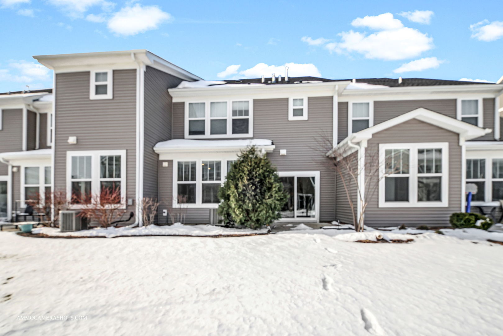 534 Watercress Drive, Aurora, IL 60504