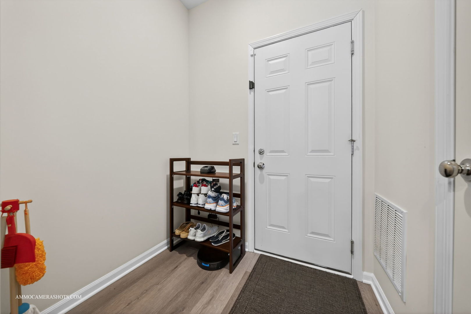 534 Watercress Drive, Aurora, IL 60504