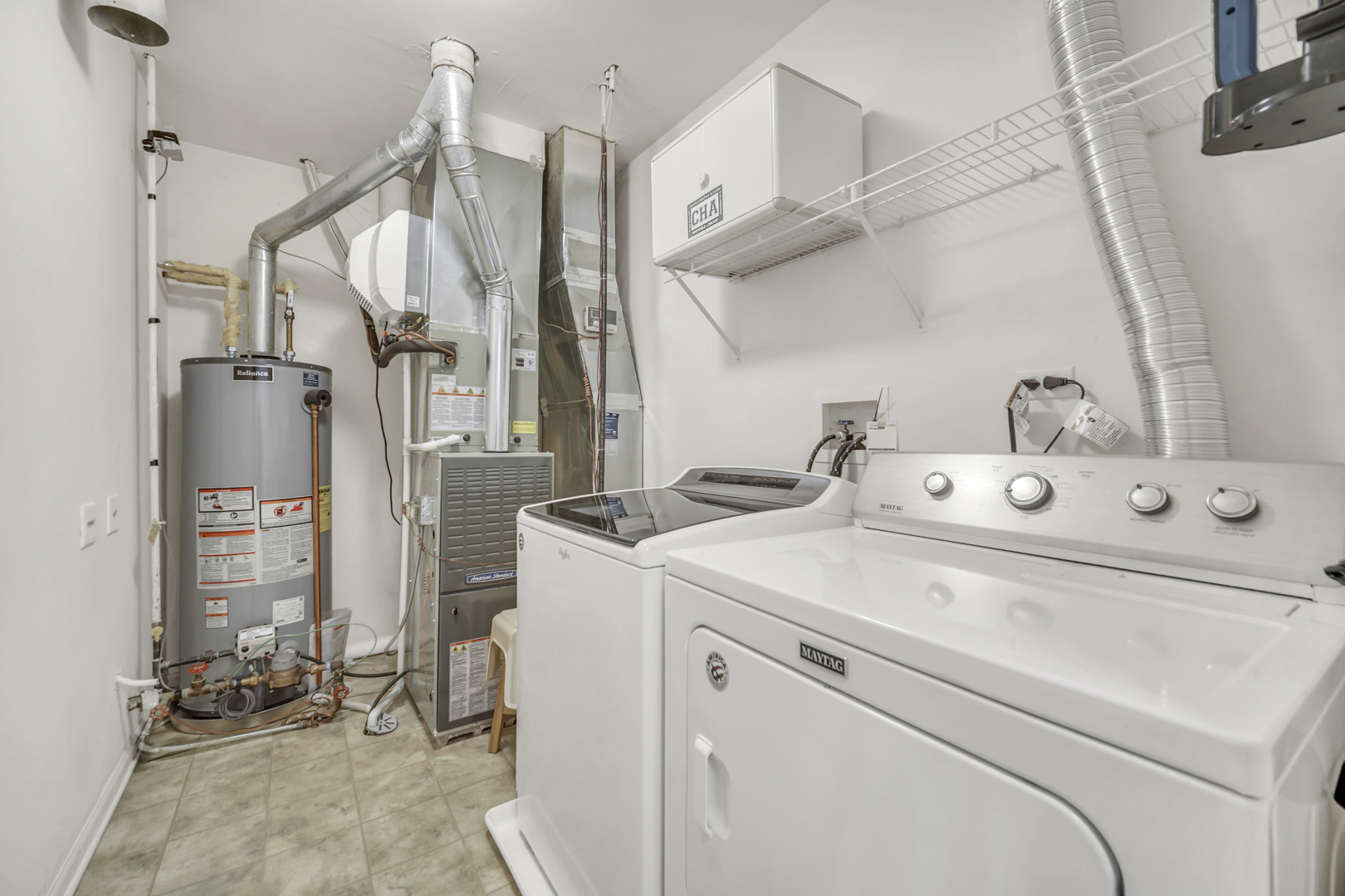 Vernon Hills, IL 60061