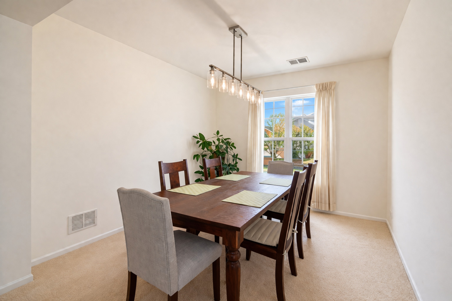 Vernon Hills, IL 60061